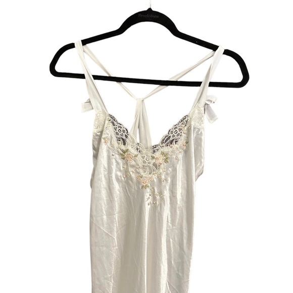 SOLD - Picture 3 of 6